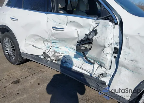 2025 Mercedes-Benz Glc 300 4Matic Suv from USA, damaged, VIN W1NKM4HBXSF367975